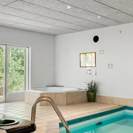 Gorgeous In With Sauna