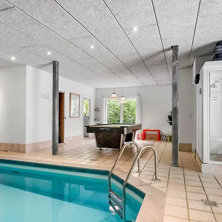 Casa de Férias Gorgeous In With Sauna