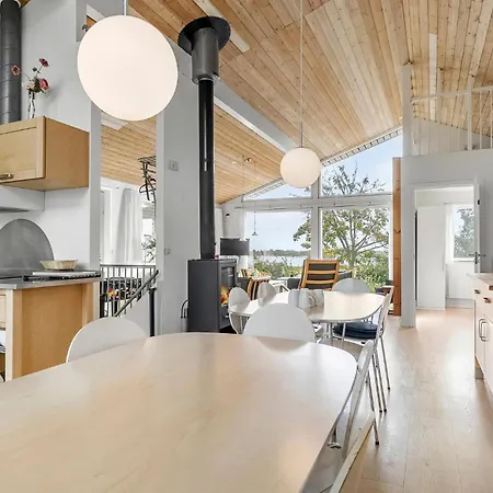 Casa de Férias Gorgeous In With Sauna